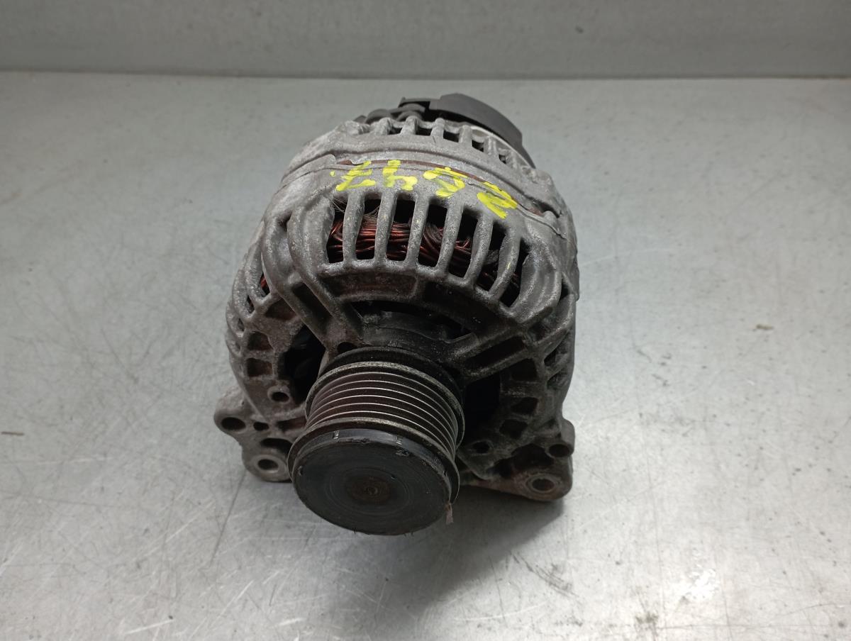 Alternador AUDI A4 Avant (8ED, B7)