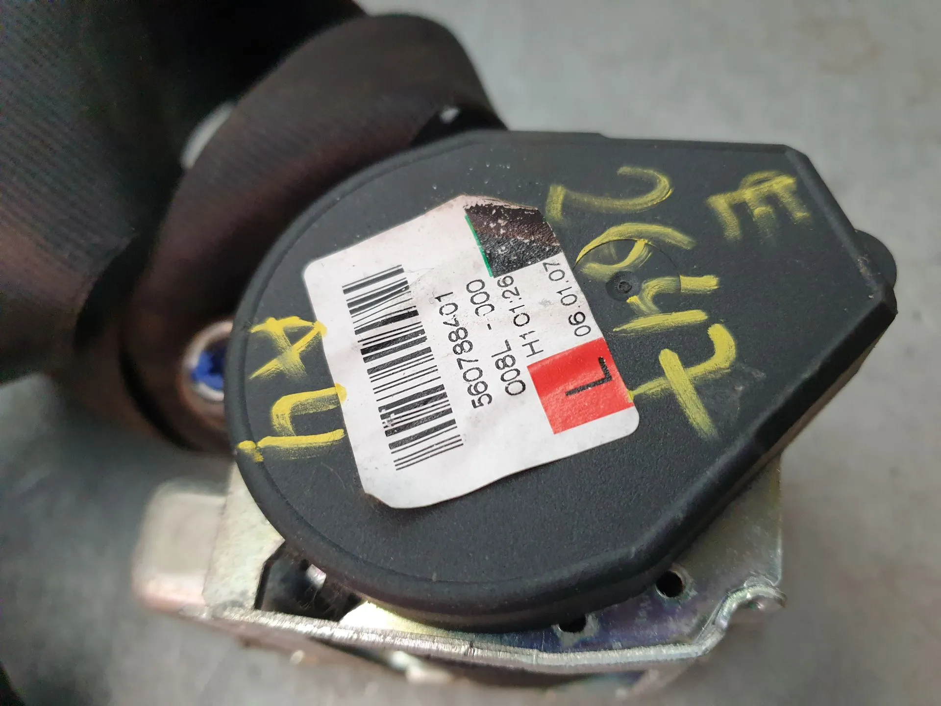 Pré-tensor cinto frente esquerdo AUDI A4 Avant (8ED, B7) Imagem-1