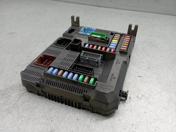 Caixa fusíveis / SAM / BSI PEUGEOT 2008 I (CU_) Imagem-2