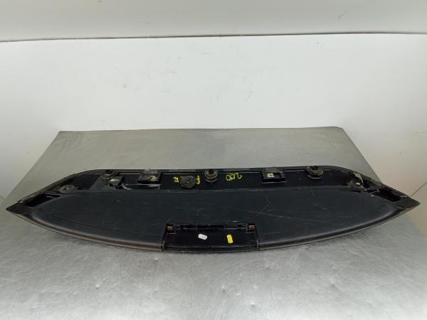 Spoiler / aileron da tampa da mala ROVER 200 Hatch (RF) Imagem-2