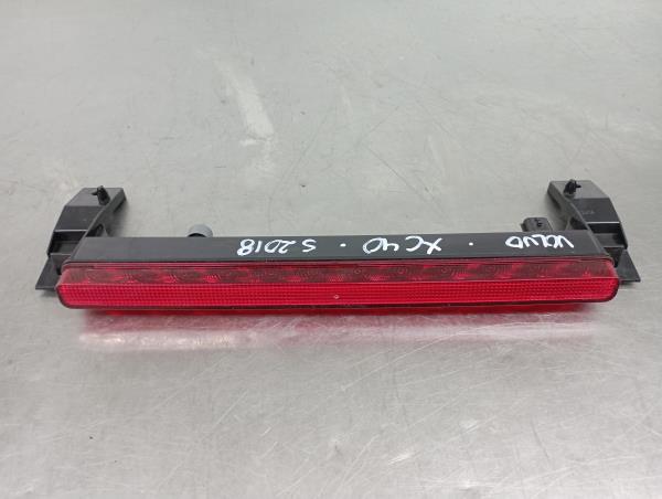 Luz stop adicional / 3º stop VOLVO XC40 (536) Imagem-0