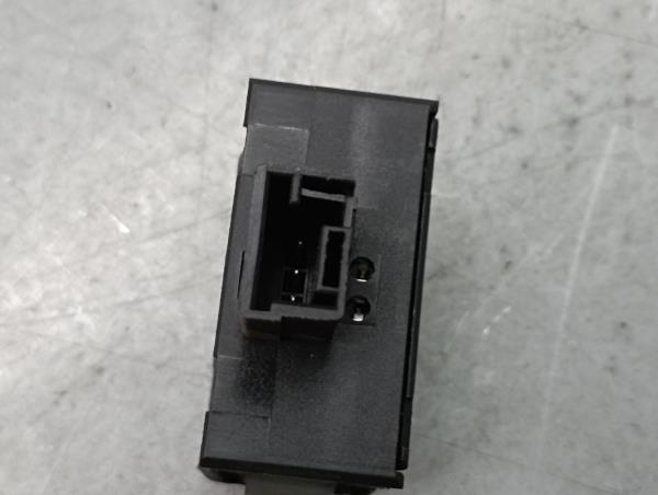 Light switch PEUGEOT 208 Imagem-1