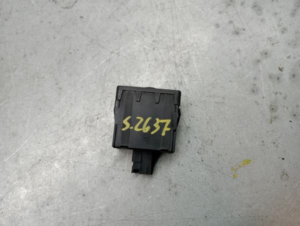 Light switch PEUGEOT 208 Imagem-2