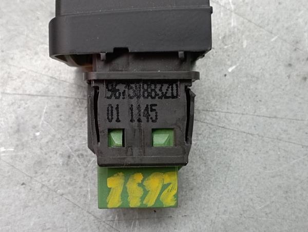 Comando multifunzione PEUGEOT 208 Imagem-4