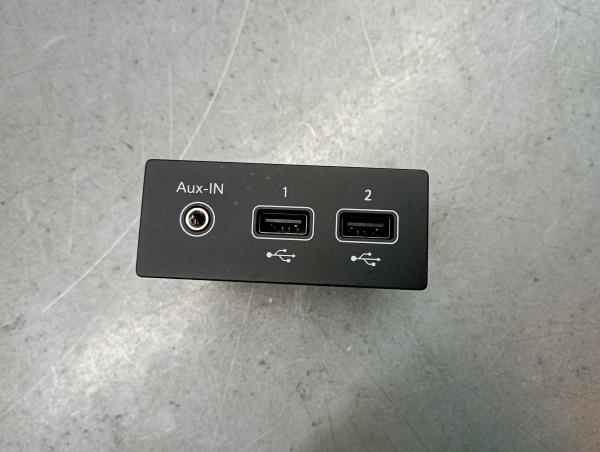 Módulo USB / AUX / IPOD RENAULT Captur II