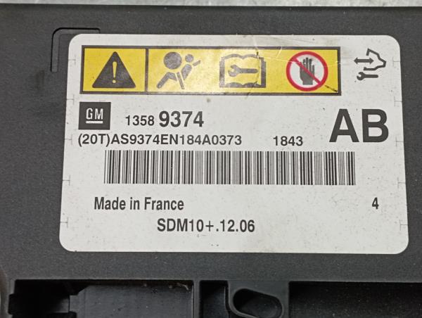 Centralita airbag OPEL Astra J Sports Tourer Imagem-3