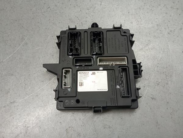 Módulo de confort RENAULT Captur II Imagem-1