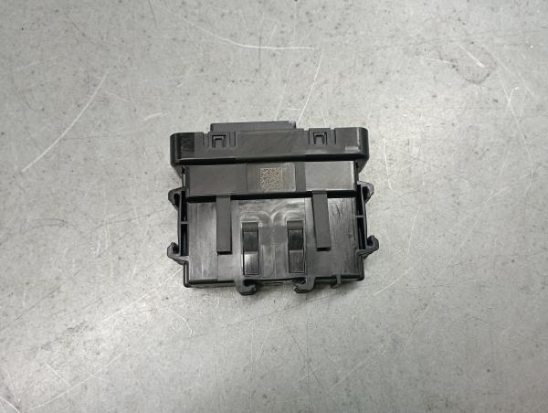 Module passerelle / gateway RENAULT Captur II Imagem-1