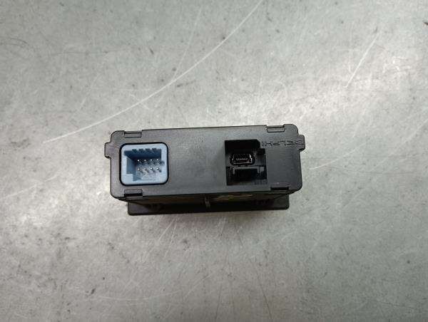 Módulo USB / AUX / IPOD RENAULT Captur II Imagem-3