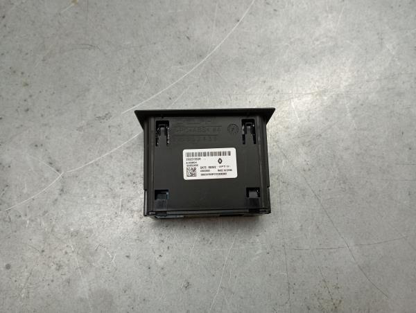 Módulo USB / AUX / IPOD RENAULT Captur II Imagem-1