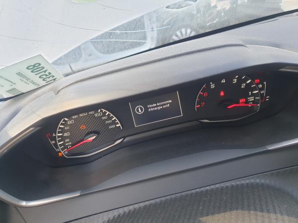 Quadro strumenti / Pannello strumenti PEUGEOT 208 II Imagem-2