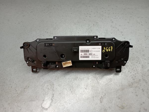 Quadro strumenti / Pannello strumenti PEUGEOT 208 II Imagem-3
