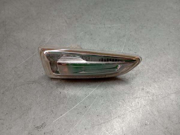 Clignotant avant Droite OPEL Astra J