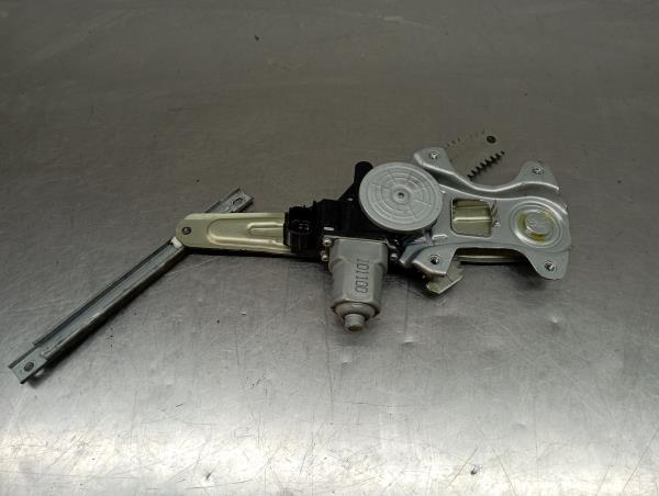 Elevador vidros trás direito NISSAN Juke (F15) Imagem-1