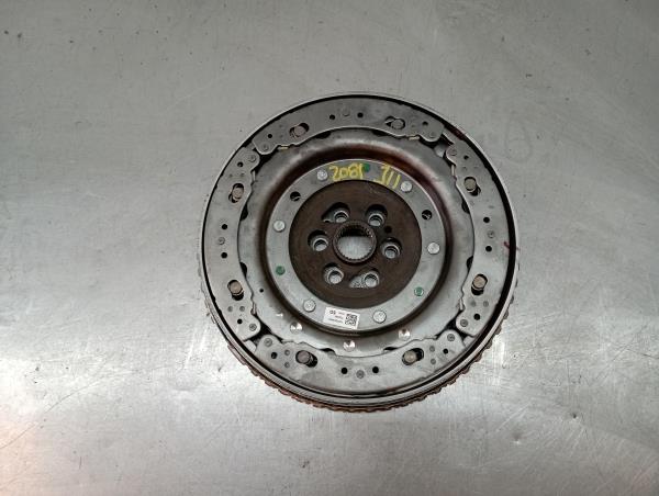 Volante do motor NISSAN Qashqai II (J11)