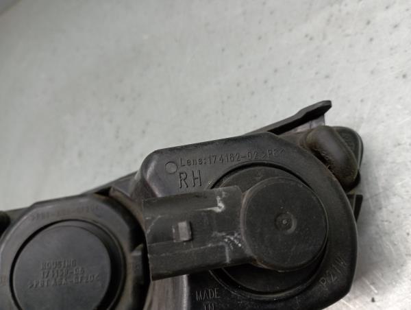 Feu antibrouillard Avant Droite VOLKSWAGEN Polo (6R, 6C) Imagem-5