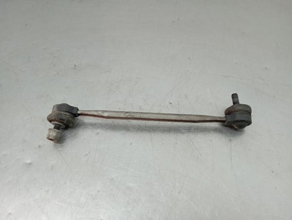 Tie rods / stabilizer links VOLKSWAGEN Polo (AW1) Imagem-1