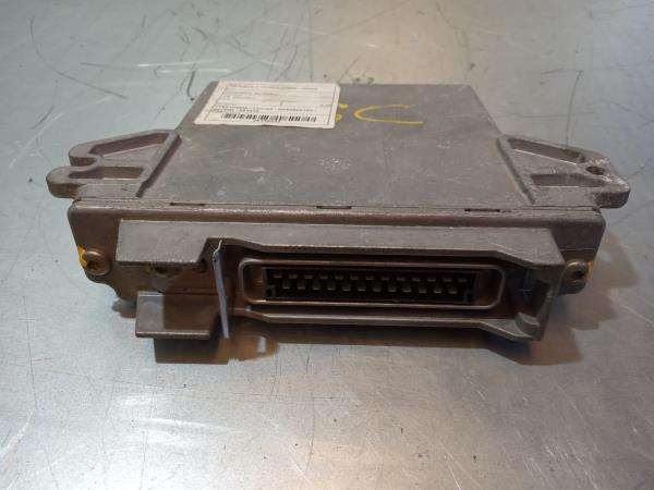Centralina motor / ECU RENAULT Clio II (BB0/1/2_, CB0/1/2_) Imagem-1