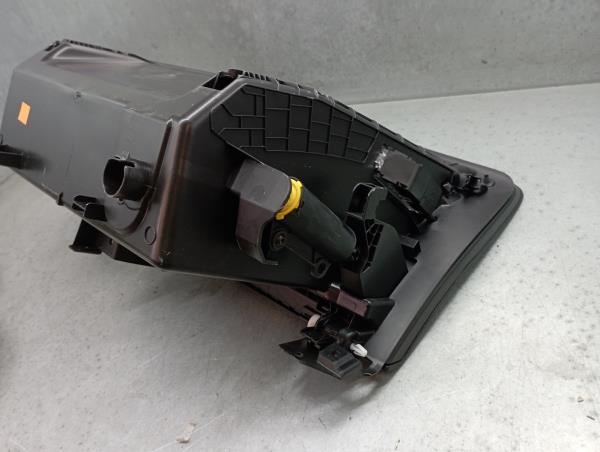 Boîte à gants PEUGEOT 308 III Imagem-6