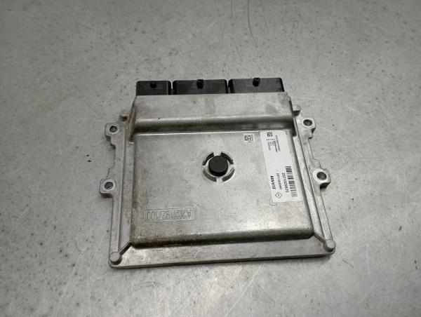 Centralina motor / ECU RENAULT Clio IV (BH_)
