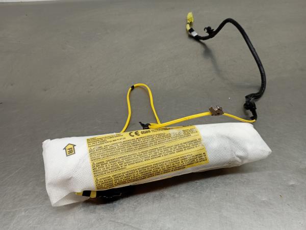 Airbag banco esquerdo TOYOTA Yaris (_P13_)