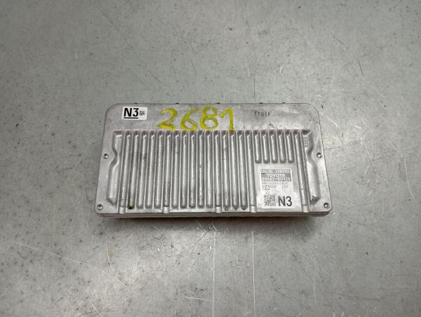 Centralina motor / ECU TOYOTA Yaris (_P13_)