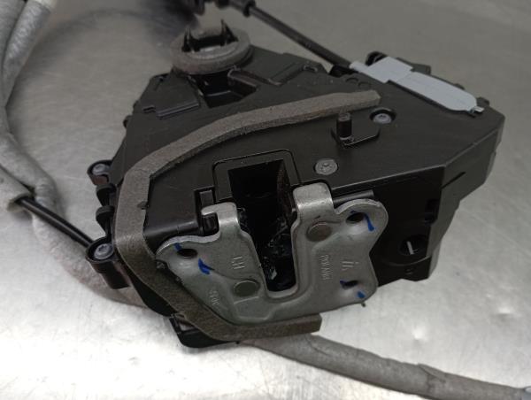 Cerradura / cierre puerta trasera izquierda RENAULT Captur II Imagem-2