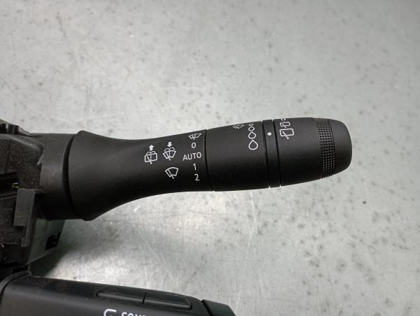 Mando de luces y limpia parabrisas RENAULT Captur II Imagem-3