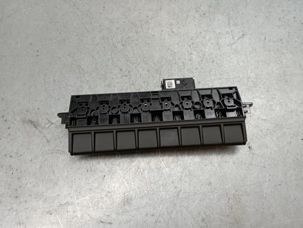 Pulsanti luci di emergenza RENAULT Captur II Imagem-1