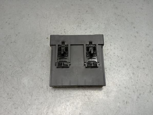 Centralina de luzes PEUGEOT 308 III Imagem-1