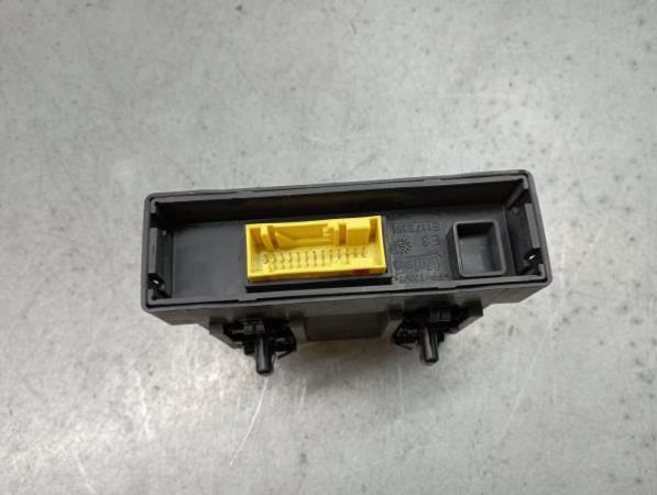 Centralina de luzes PEUGEOT 308 III Imagem-2