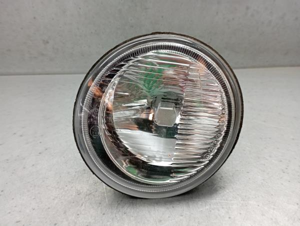 Feu antibrouillard Avant Gauche RENAULT Clio II (BB0/1/2_, CB0/1/2_)