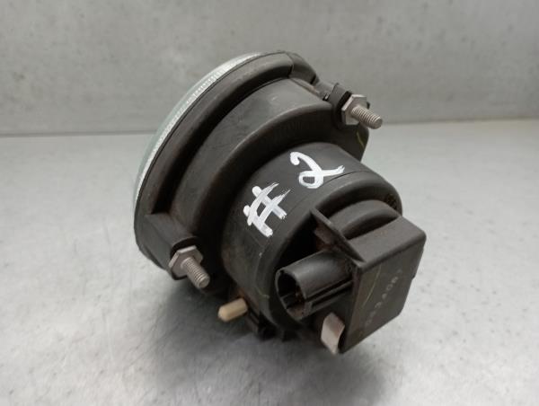 Feu antibrouillard Avant Gauche RENAULT Clio II (BB0/1/2_, CB0/1/2_) Imagem-1