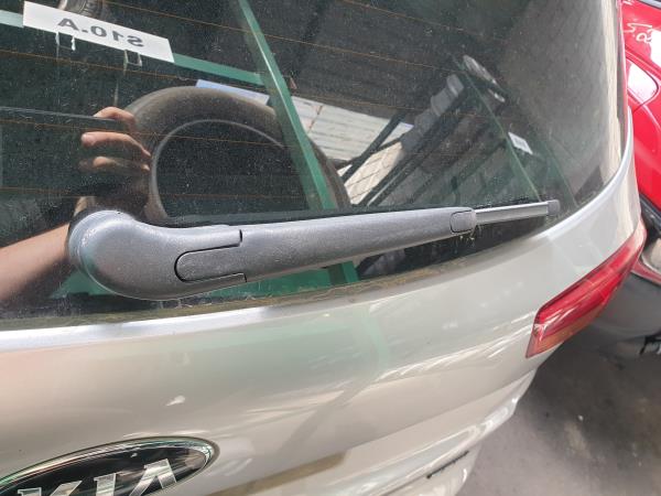 Bras / tige d'essuie-glace arrière KIA Ceed Sportswagon (JD)