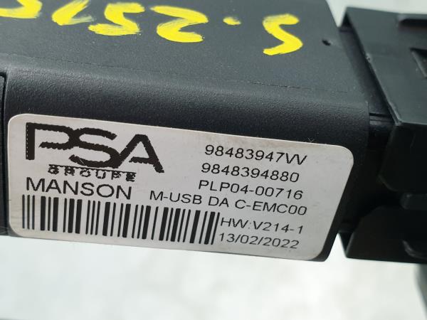 Módulo USB / AUX / IPOD PEUGEOT 308 III Imagem-5