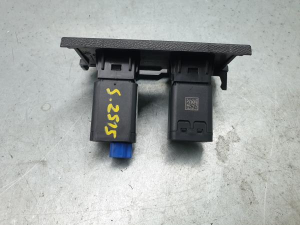 Módulo USB / AUX / IPOD PEUGEOT 308 III Imagem-3