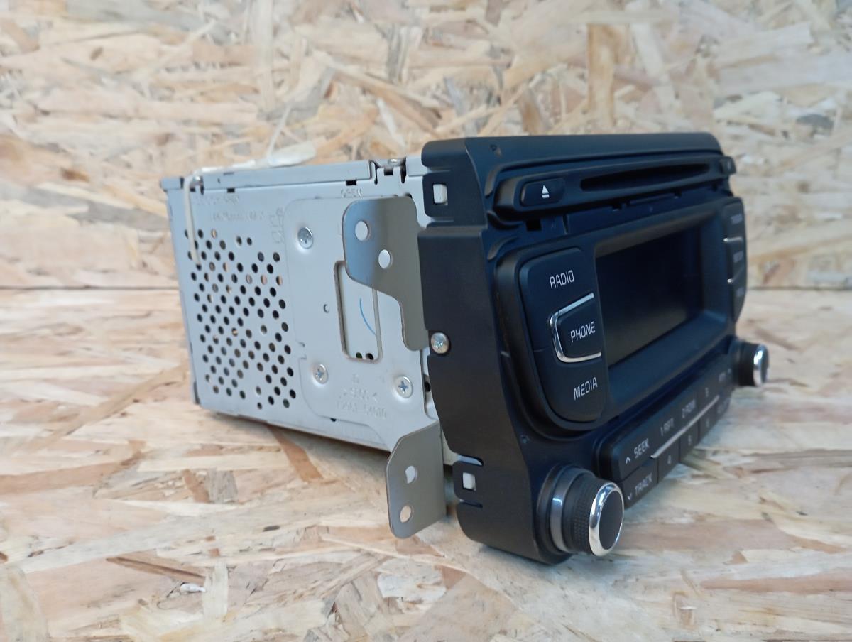 Car radio KIA Ceed (JD) Imagem-1