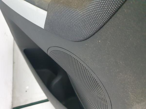 Elevador vidros trás esquerdo KIA Ceed (JD)