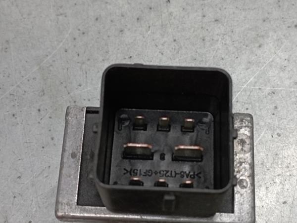 Centralina preriscaldamento candelette RENAULT Captur (J5_) Imagem-3