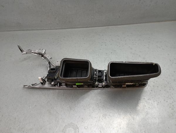 Compuertas de calefacción KIA Ceed Sportswagon (JD) Imagem-2