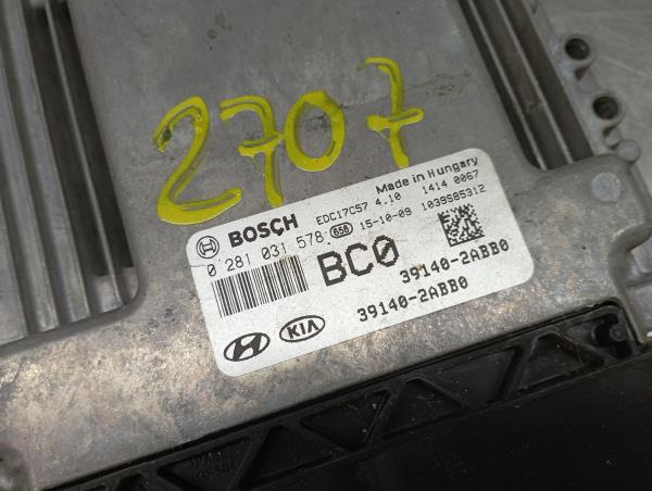 Centralina motor / ECU HYUNDAI i30 (GD) Imagem-1
