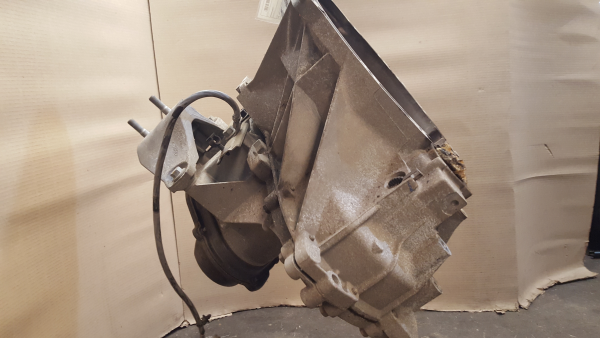 Manual gearbox FORD Fiesta VI (CB1, CCN) Imagem-2