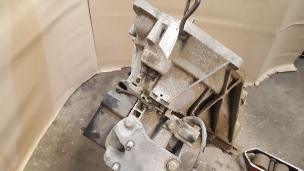 Manual gearbox FORD Fiesta VI (CB1, CCN) Imagem-3