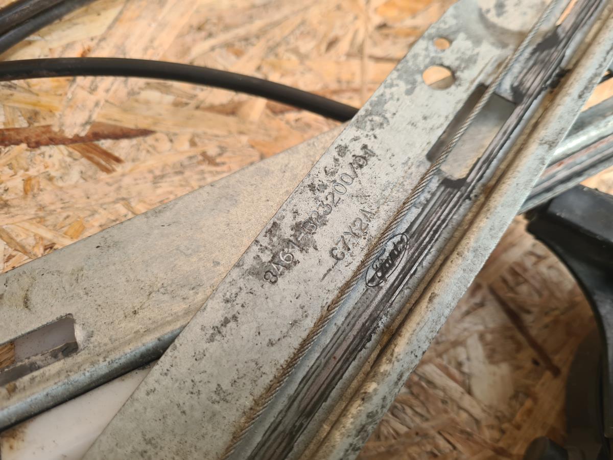 Lève-vitre avant gauche FORD Fiesta VI (CB1, CCN) Imagem-1