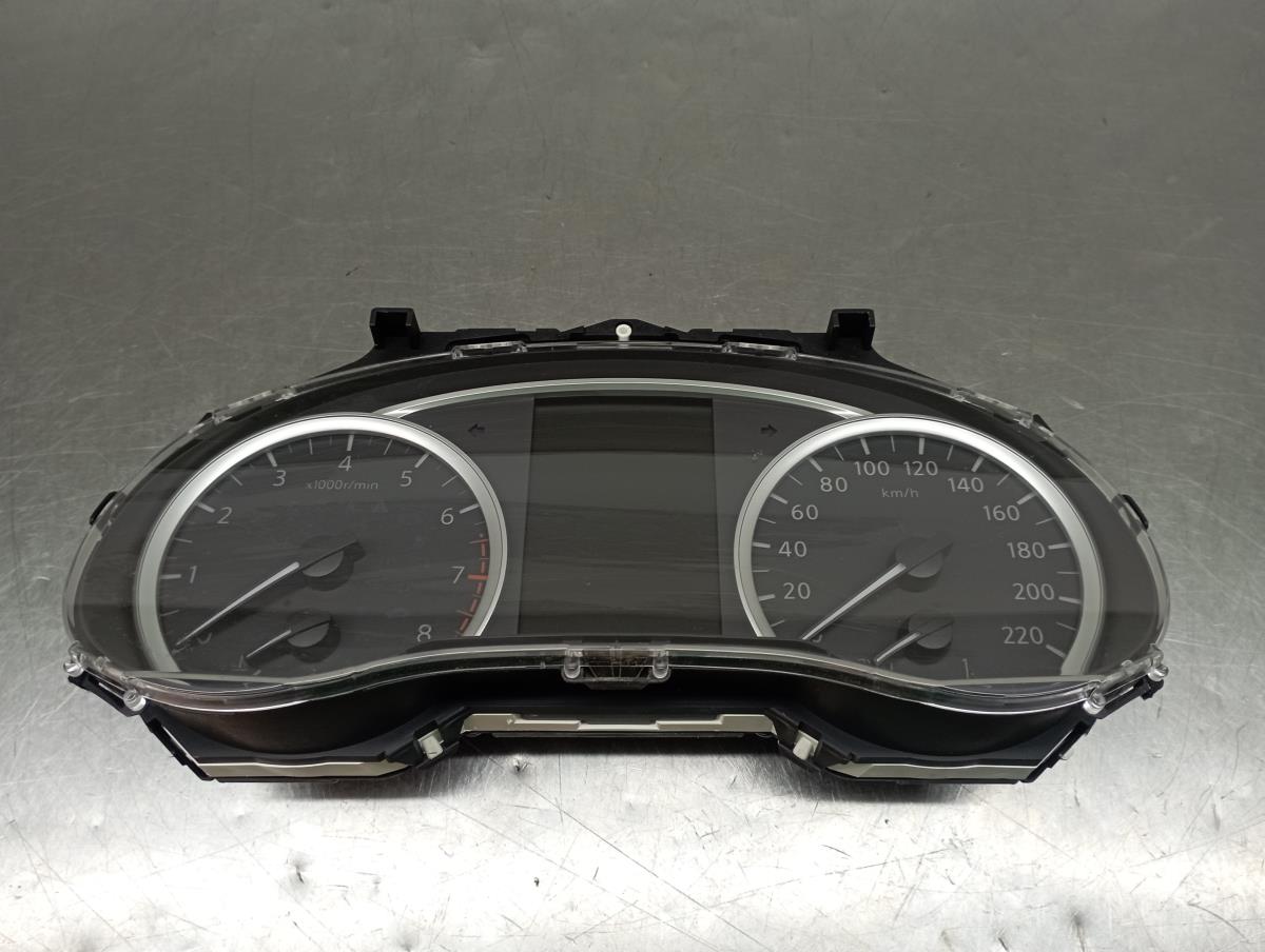 Quadrante / painel de instrumentos NISSAN Micra V (K14)