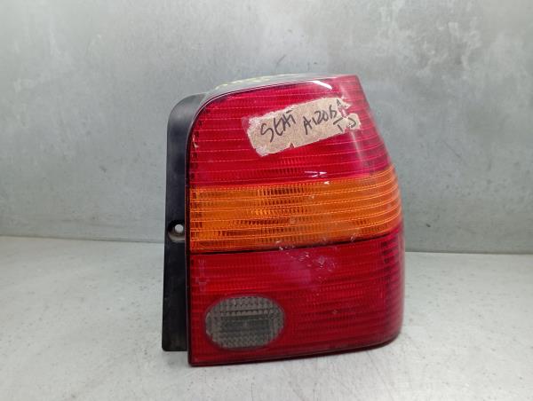 Feu arrière Droite SEAT Arosa (6H)