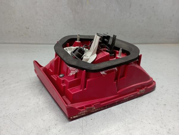 Fanale Destro Baule VOLKSWAGEN Passat (362) Imagem-3