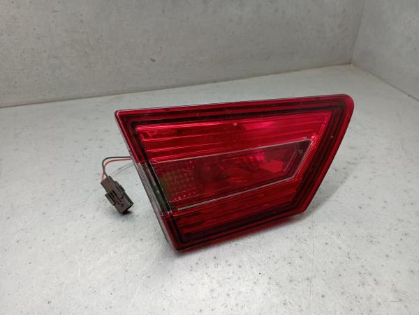 Feu de coffre Gauche RENAULT Clio IV (BH_)