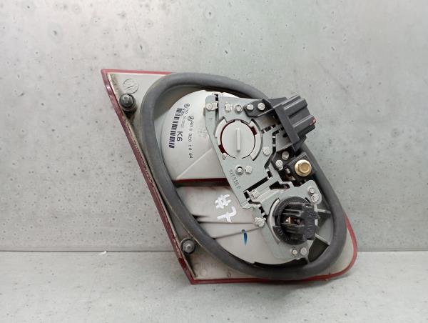 Fanale Destro Baule MERCEDES-BENZ Classe E (W210) Imagem-1