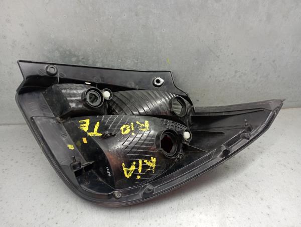 Feu arrière Gauche KIA Rio II (JB) Imagem-3